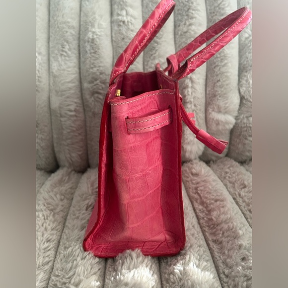 ✨ Dooney & Bourke Italian Leather Croc-Embossed Mini Satchel Handbag ✨ - Picture 6 of 7